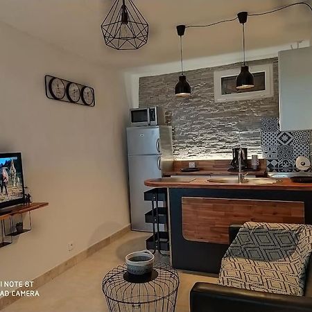 Duplex Avec Jardin, Proche Village Calenzana Exteriör bild