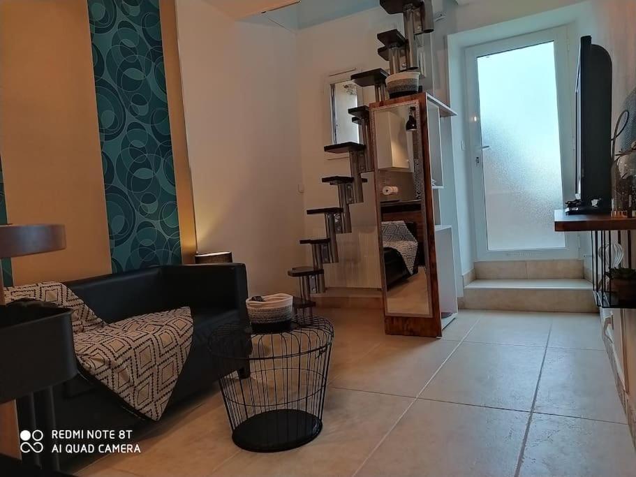 Duplex Avec Jardin, Proche Village Calenzana Exteriör bild